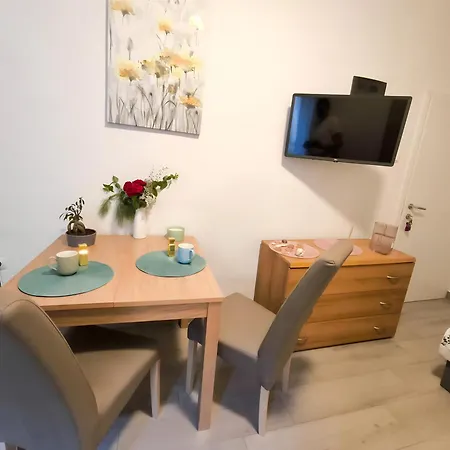Apartment Flower *