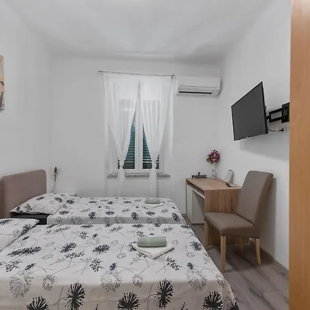 Flower Appartement *